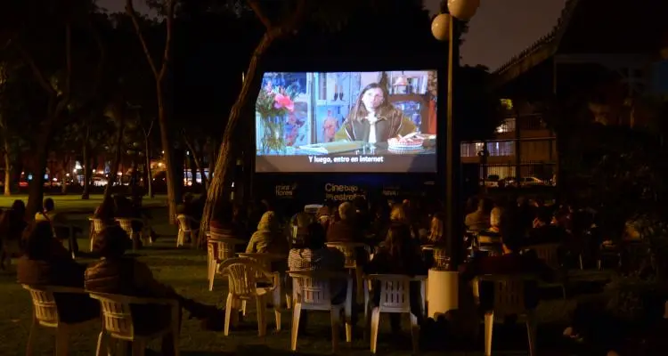 Enero y febrero con “Cine bajo las estrellas” en la plaza Belgrano