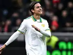 Dybala falló un penal en la derrota de Roma