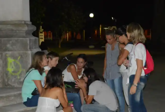 Mujeres gualeyas se preparan para al 8 de marzo