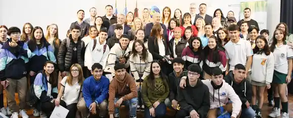 Reta de Urquiza: “Apostamos a la creatividad de los jóvenes para pensar una  ciudad sustentable e inteligente”