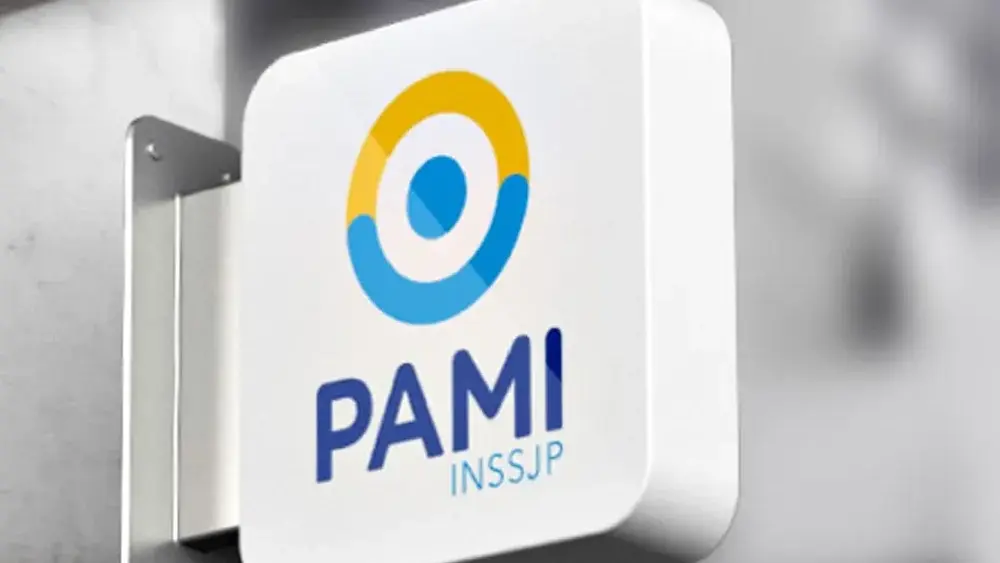 Los médicos que atienden a afiliados de PAMI realizan un reclamo en todo el país