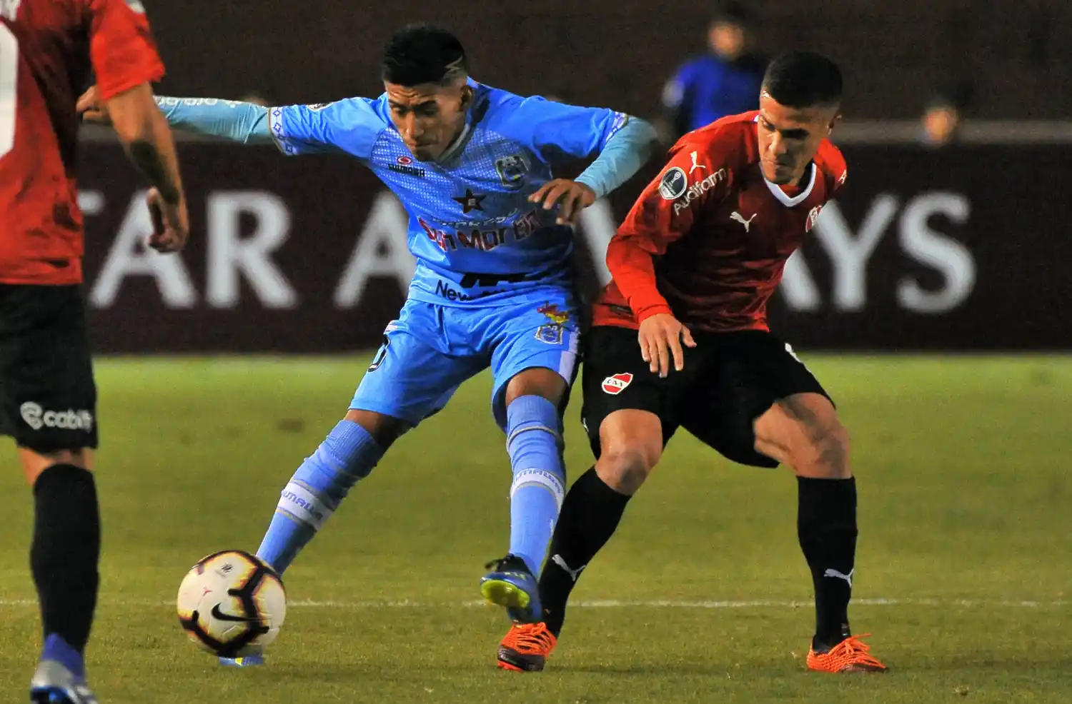 Fabricio Bustos, cada vez más cerca de ser de River