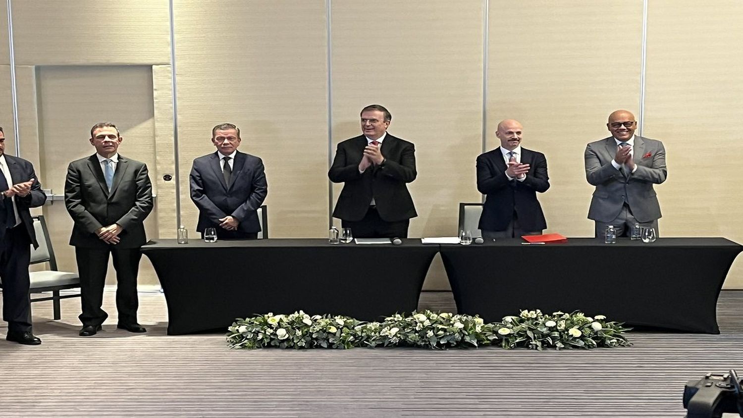Plataforma Unitaria considera que la negociación «no es la solución, pero si una herramienta»