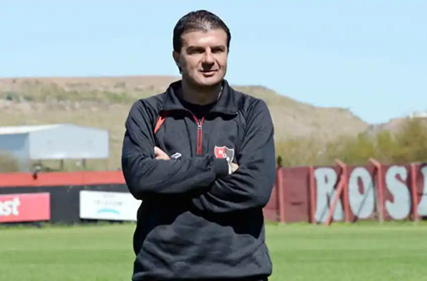 Raggio, en la previa del Clásico rosarino: «Newells llega muy firme desde todos los aspectos»