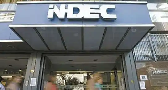 El saldo de la balanza comercial cayó 72,4% en mayo