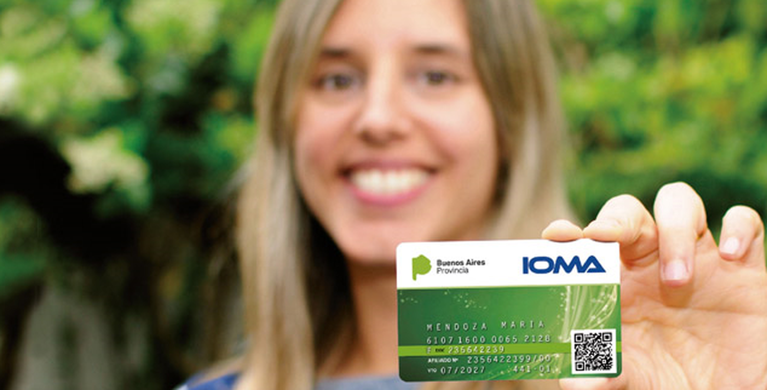 Continúa la entrega de las nuevas credenciales de IOMA