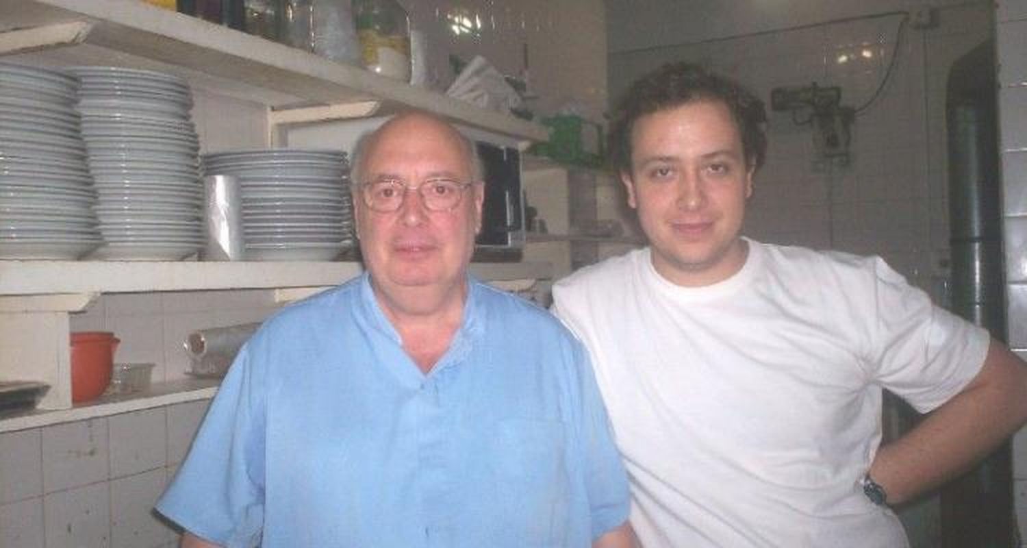 Pesar por  el fallecimiento de René