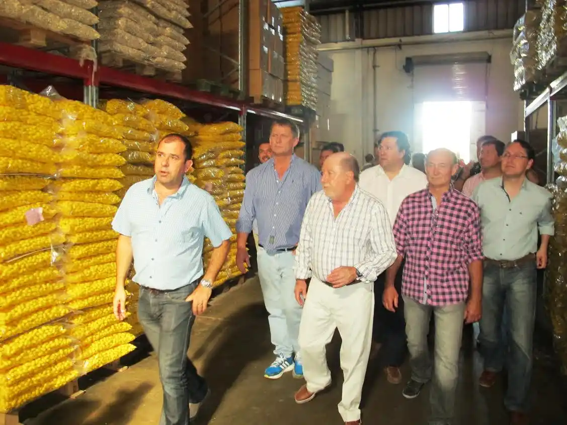 Busti desplegó una intensa actividad en Crespo