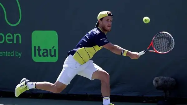 Buen debut de Peque Schwartzman en el ATP 1000 de Miami