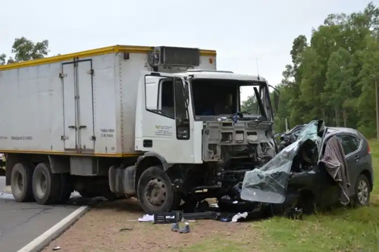 Una contadora falleció en un accidente de tránsito en Villa Elisa