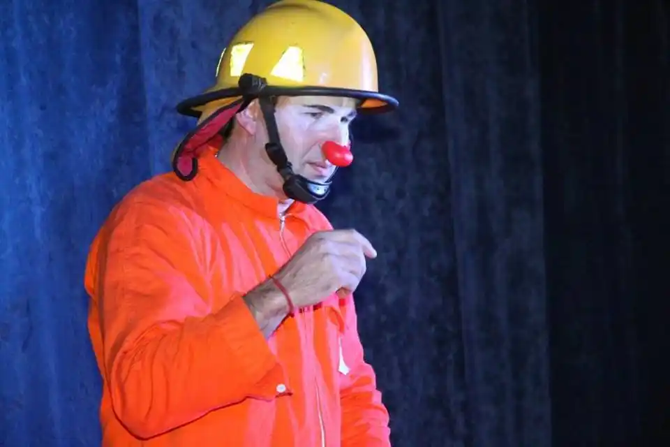 Taller de iniciación de clown y payaso de hospital