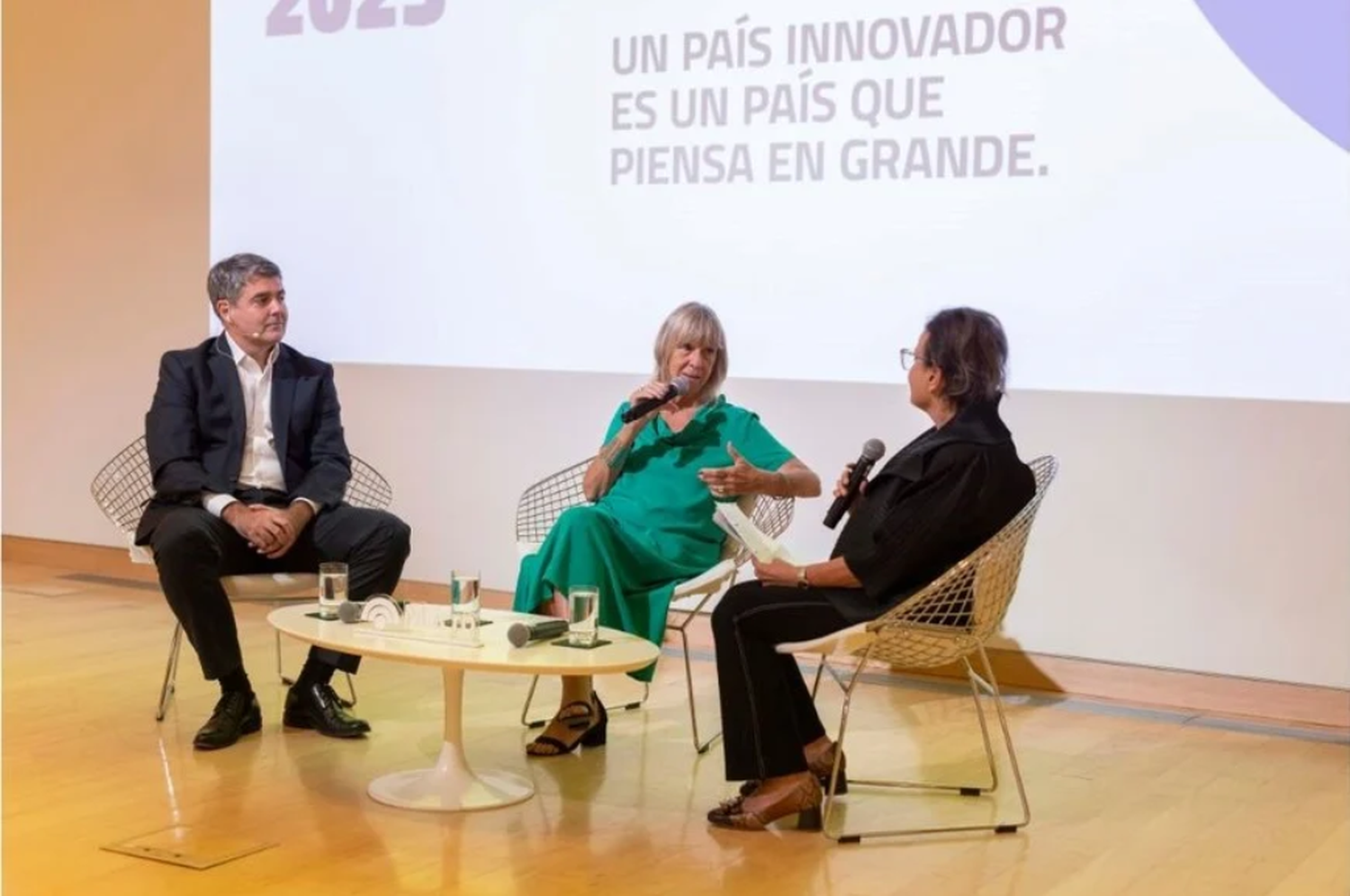 Banco Macro y Emprende IAE lanzan la convocatoria Naves Federal 2023