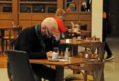 Volvió el típico cafecito de la mañana