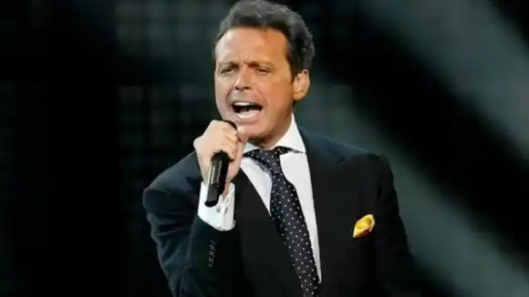 Luis Miguel hospitalizado de emergencia en Chile, reina hermetismo sobre su estado de salud