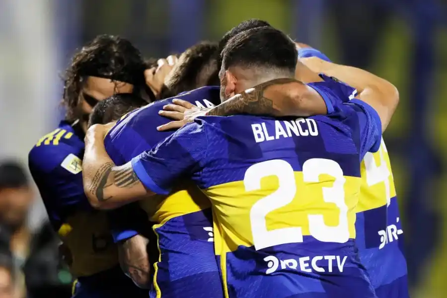 Boca venció a Racing en la Bombonera