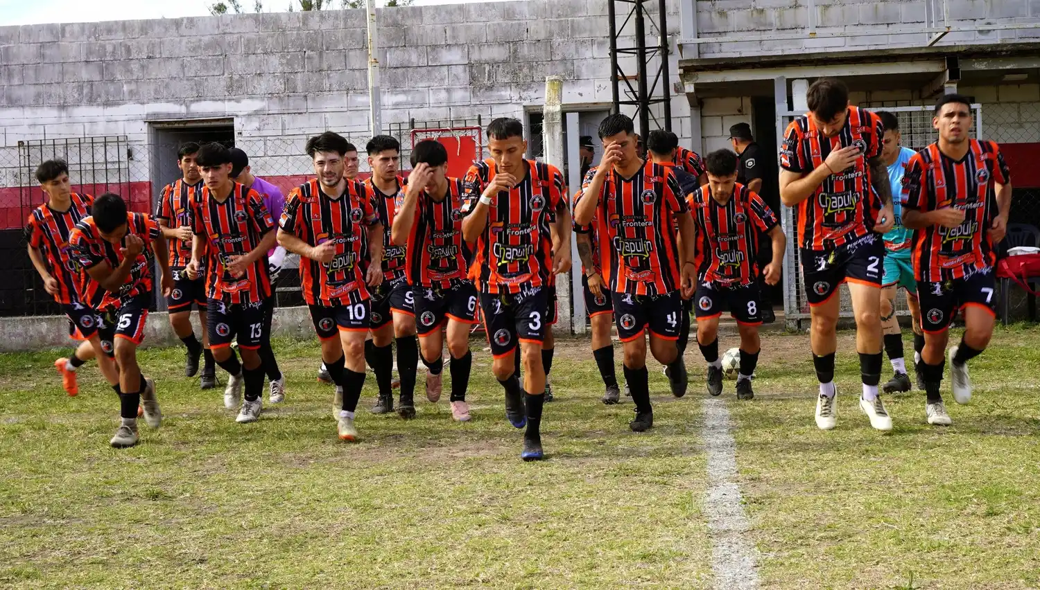 La "H" quiero ascender.