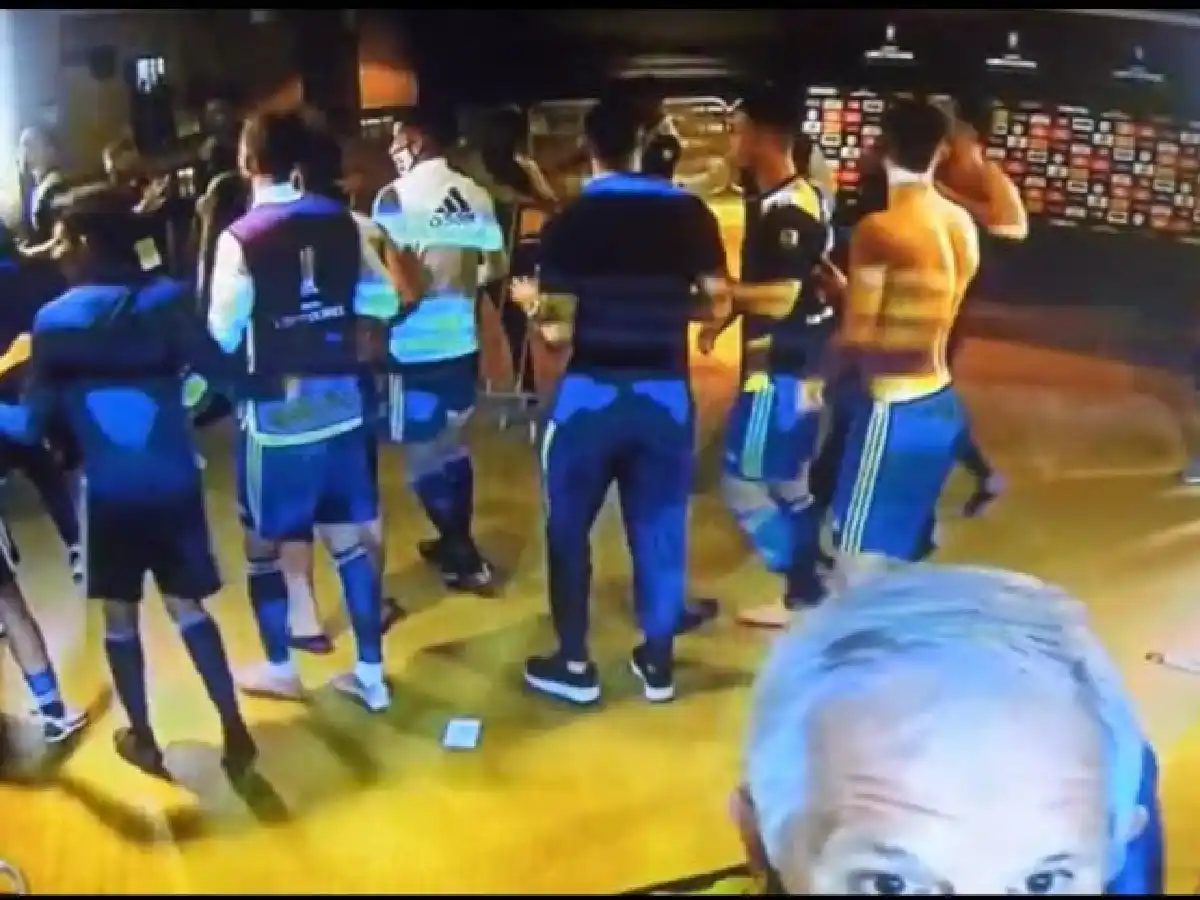 Serios incidentes con jugadores y la policía