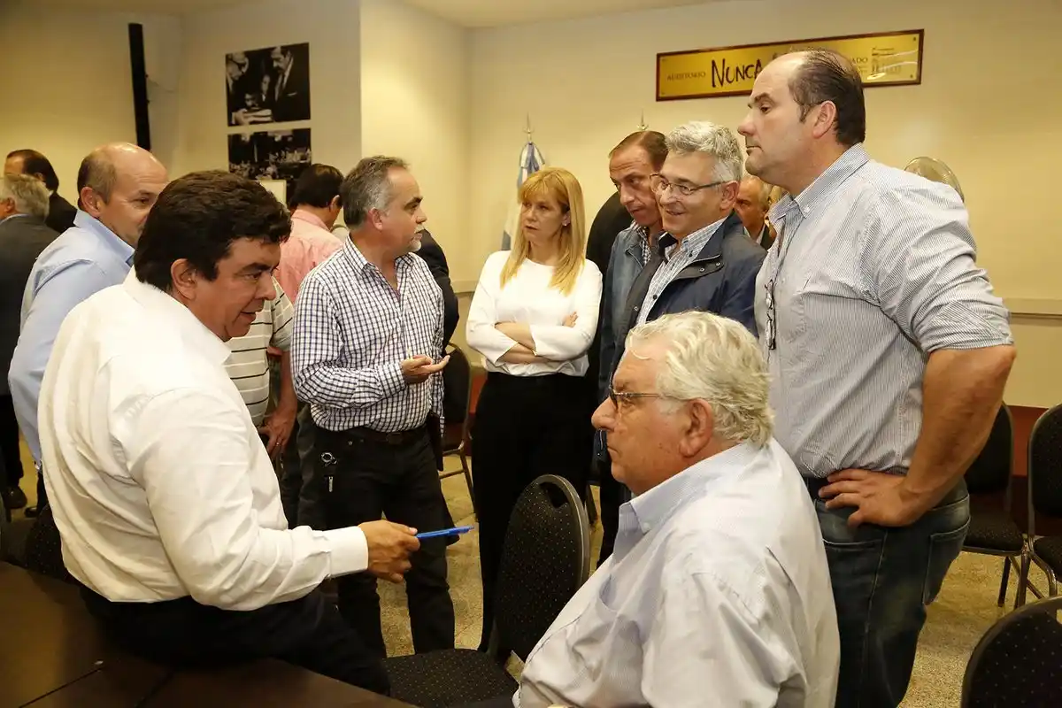 Intendentes y legisladores peronistas rechazan el Presupuesto bonaerense 2018