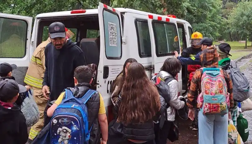 Traslado. De los niños desde el campamento Sierra Tortuga