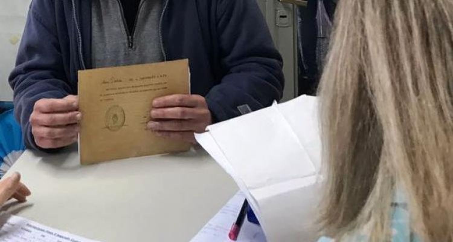 Plan Fines: Pospusieron la presentación de los listados