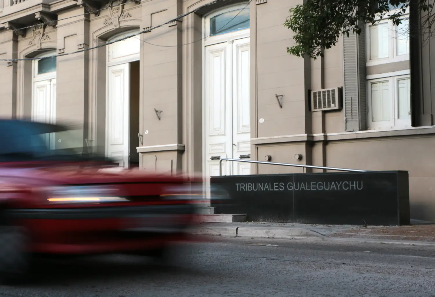  El gremio de los judiciales se manifestó contra la postura de una fiscal que está en actividad