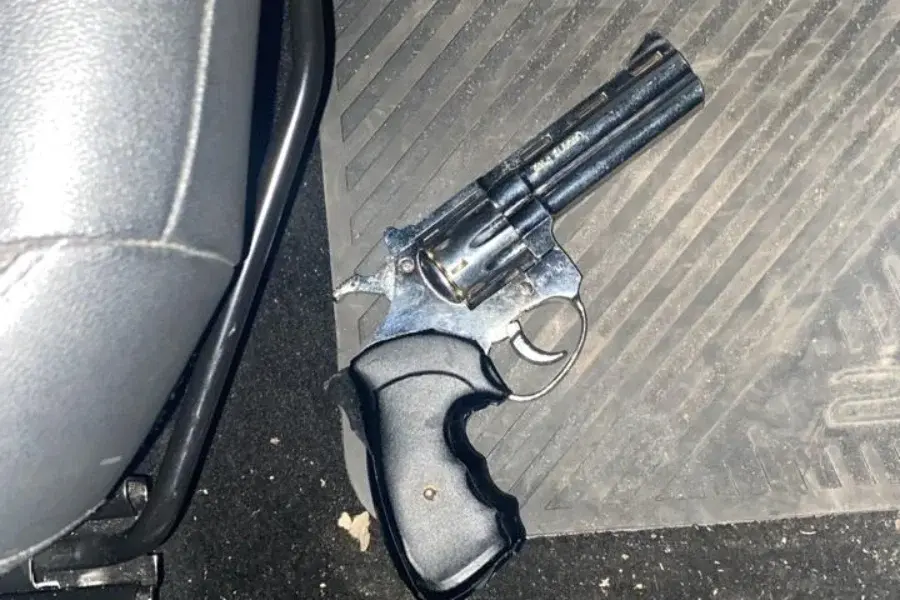 Detuvieron al hijo de Gonzalo Belloso con un revólver en Granadero Baigorria