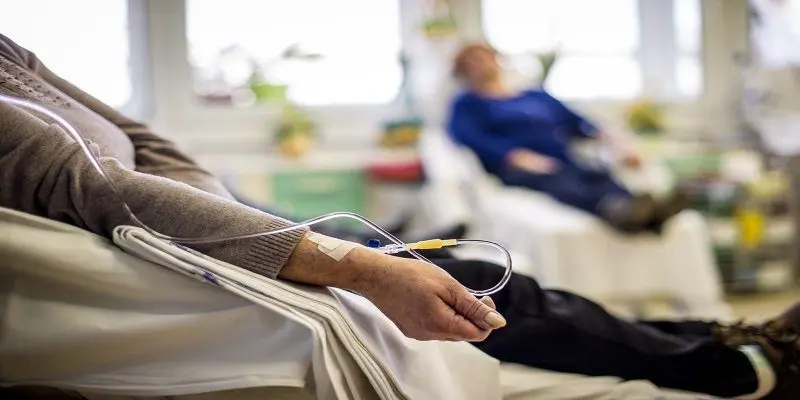 Al menos 700 dólares le cuesta a un paciente oncológico el tratamiento de quimioterapia
