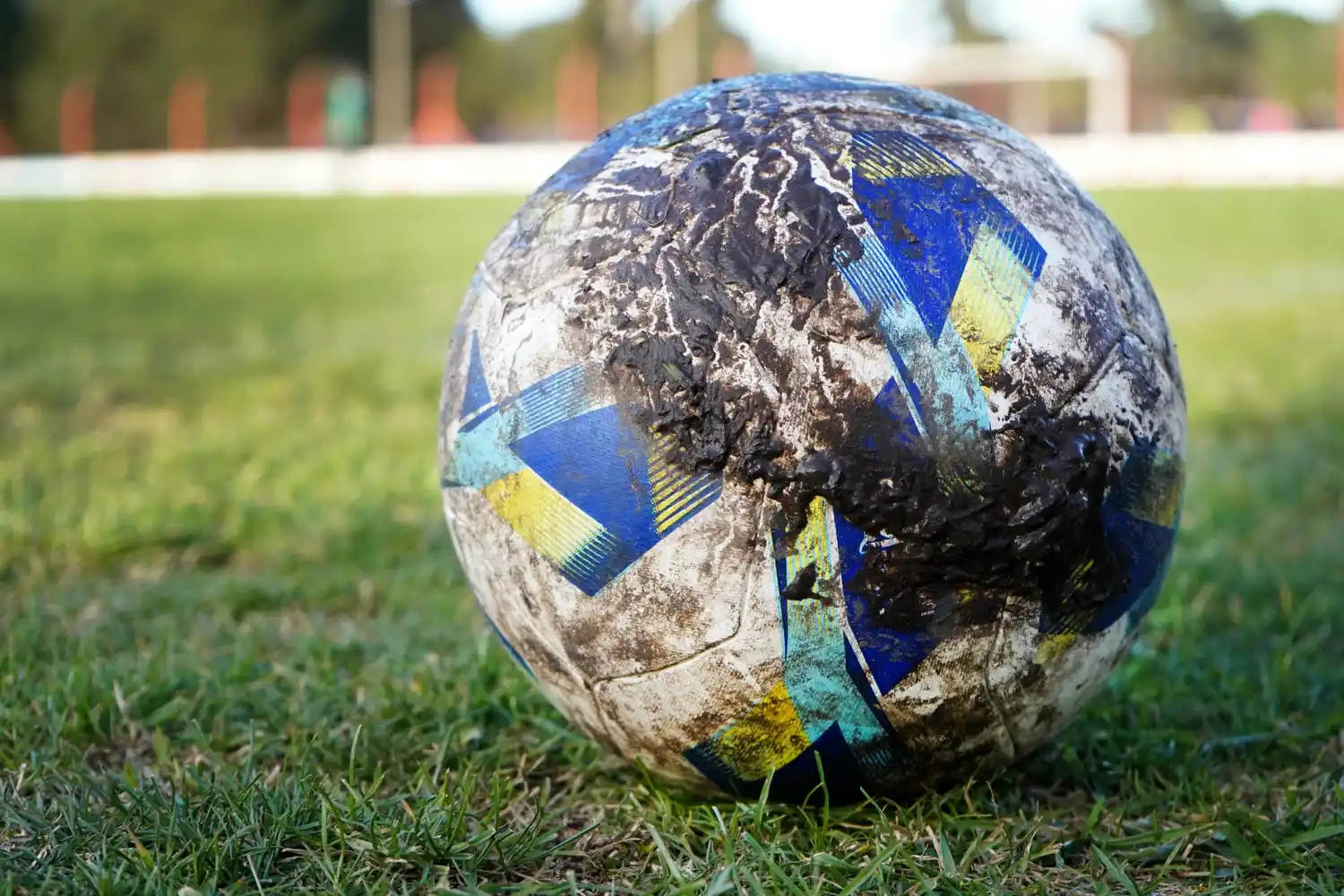 La Liga Necochea de Fútbol postergó tres encuentros