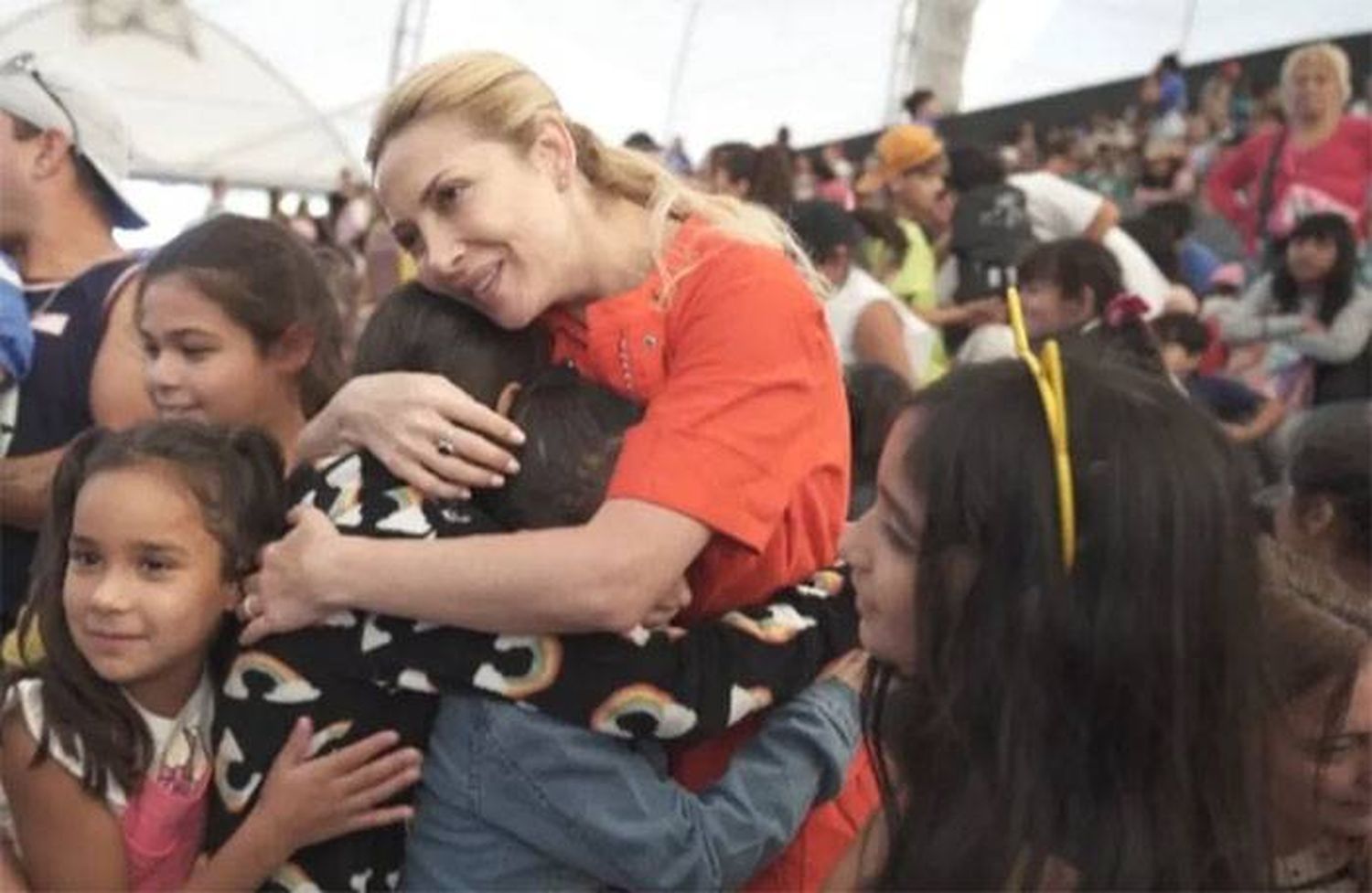 Fabiola Yañez cerró el año de la Fundación BNA junto a mil niños