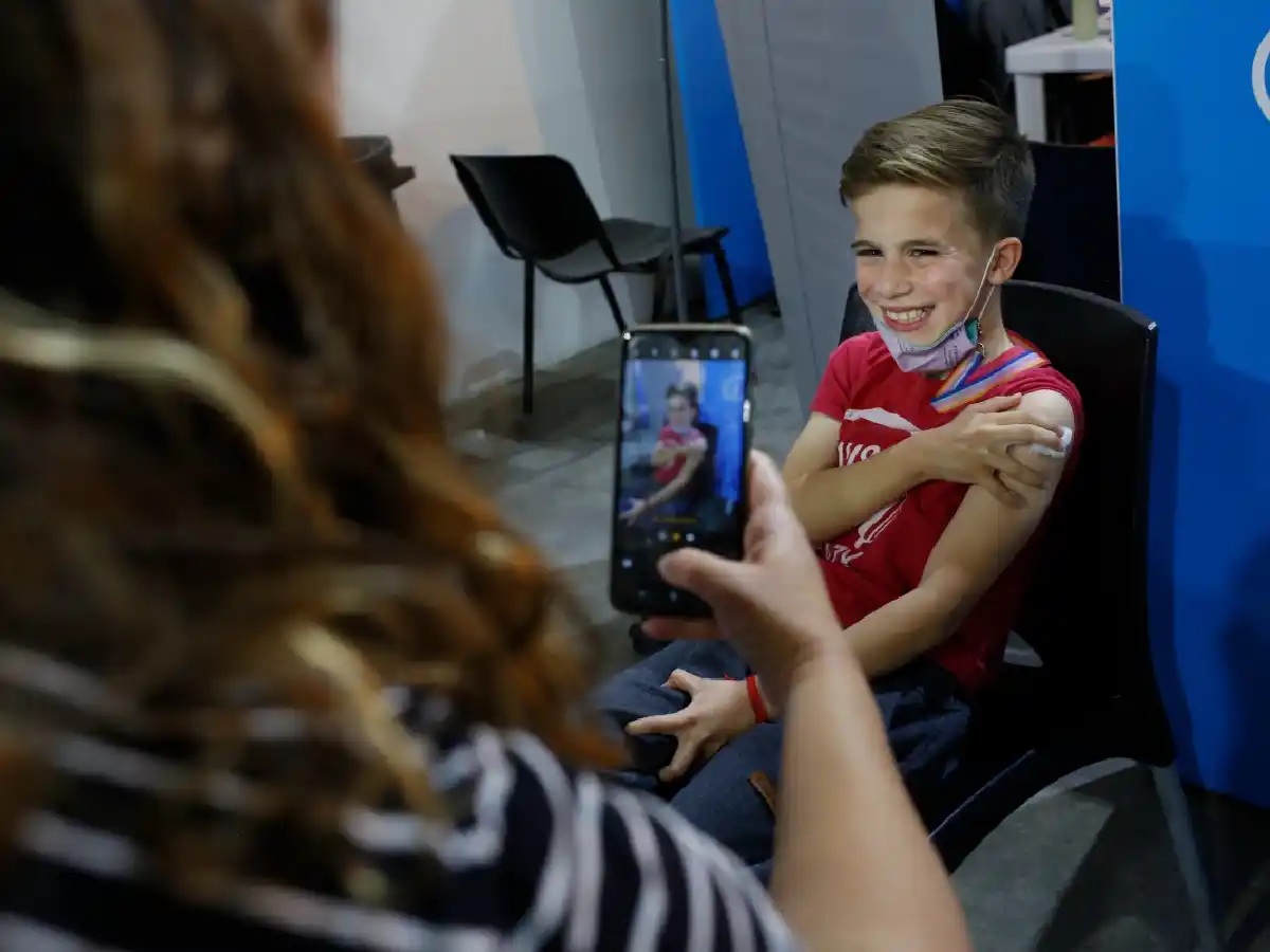 La ANMAT aprobó la vacuna Pfizer para menores de entre 5 y 11 años