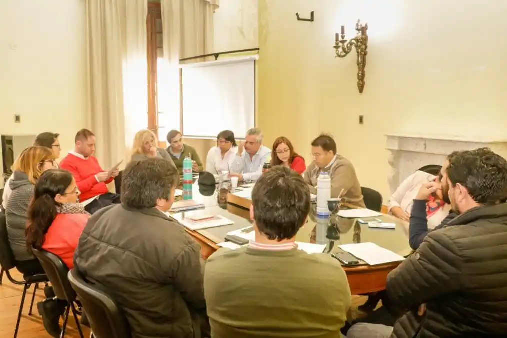Los concejales, en la reunión de conjuntas del lunes 