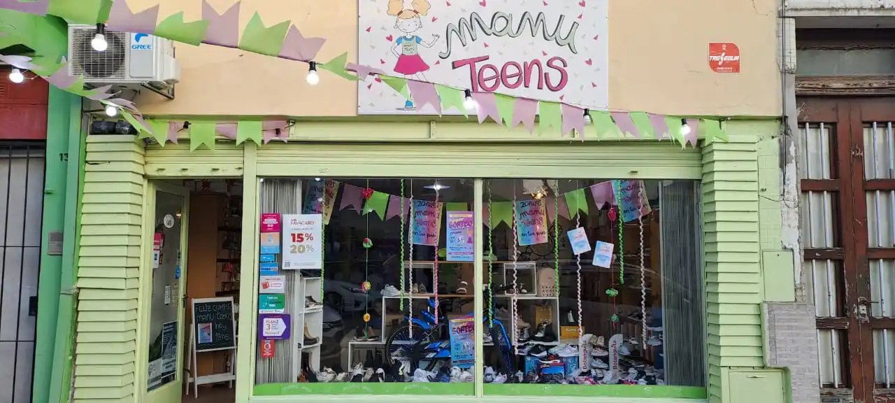 Manu Teens celebró sus 20 años con sorteos en su local (Video)