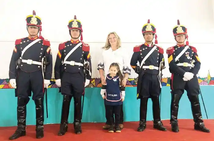 Visita de Granaderos a Caballo oriundos de Concordia