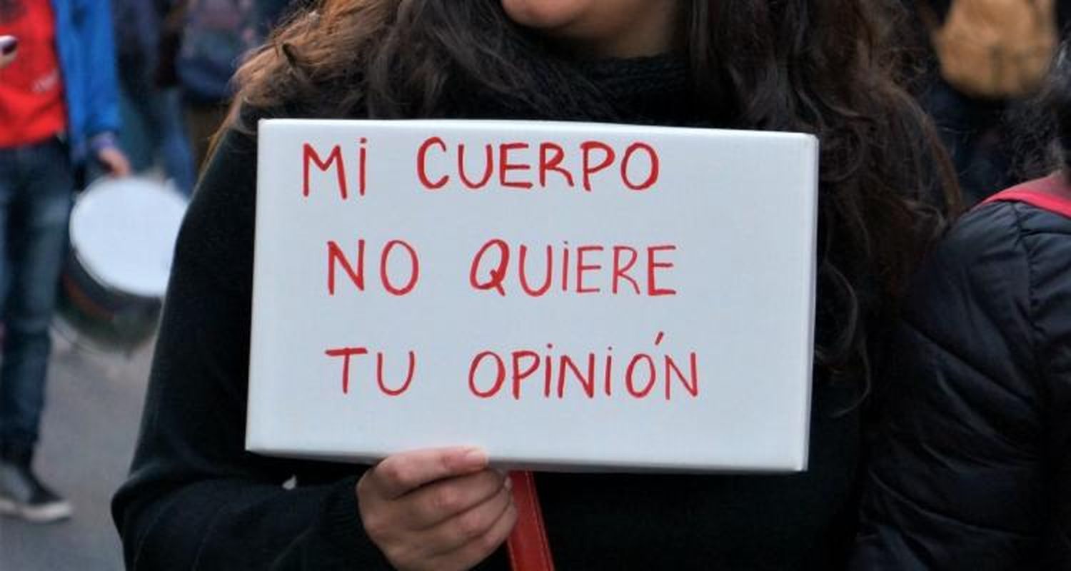 Es ley: el acoso callejero es considerado violencia de género