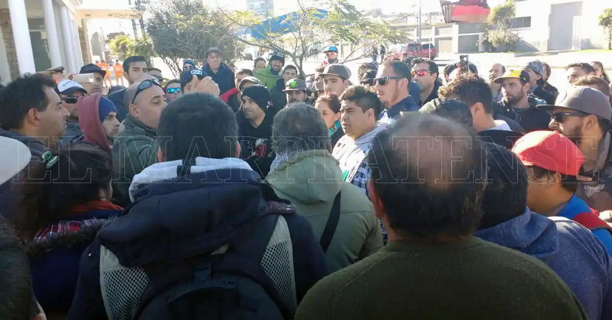 Prefectura se comprometió a hablar con armadores para cerrar el Puerto