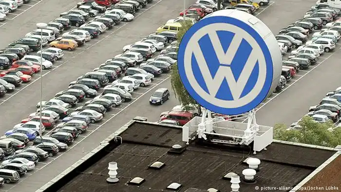 Investigan a VW por supuesta malversación de fondos
