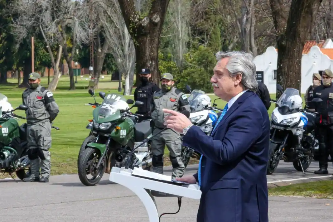 Fernández endureció su discurso contra la inseguridad y prometió ser “implacable”