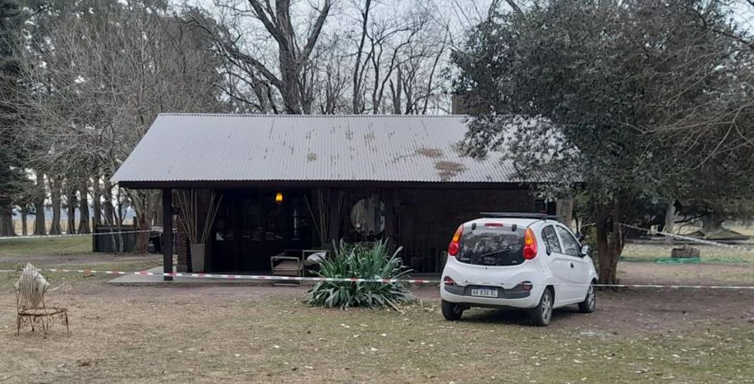 Entraron a robar a una casa, su dueña se enfrentó a tiros con delincuentes y murió