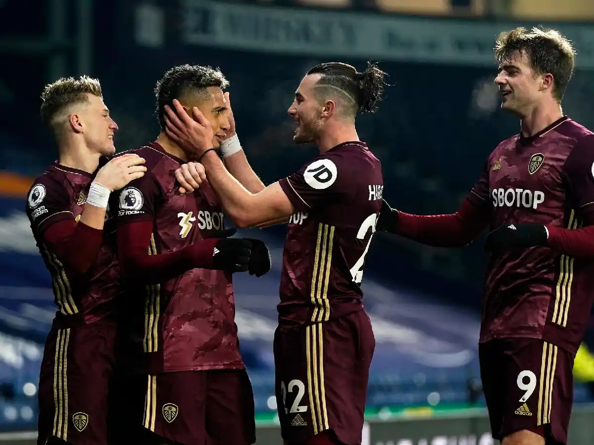 El Leeds de Bielsa cerró el año goleando
