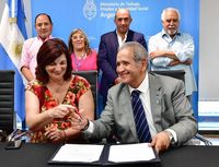 Bancarios lograron mejoras salariales del 32,5 % a pagar hasta