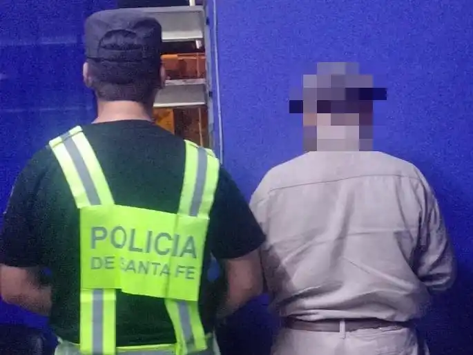 La Guardia Provincial secuestró un arma de fuego durante un control vehicular - 1