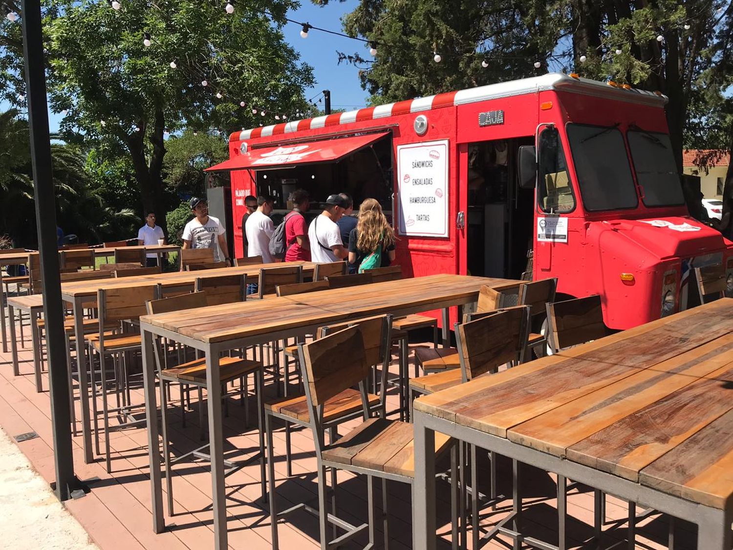 El Palomar suma un food truck a su oferta gastronómica