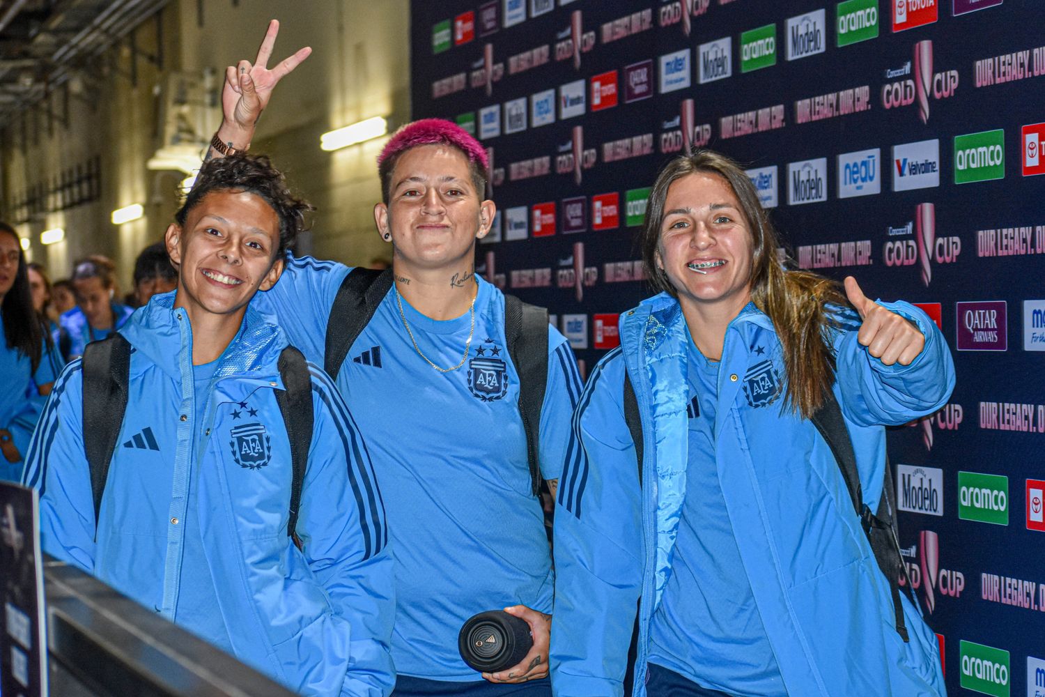 Julieta Cruz, Yamila Rodríguez y Romina Núñez; integrantes del seleccionado nacional.