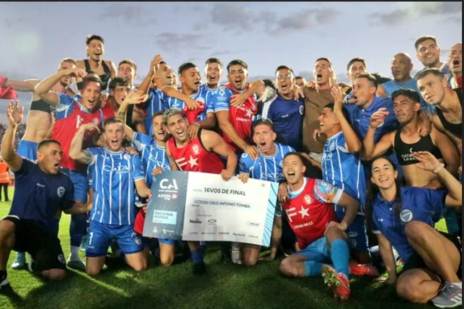 Godoy Cruz y Platense avanzaron en la Copa Argentina