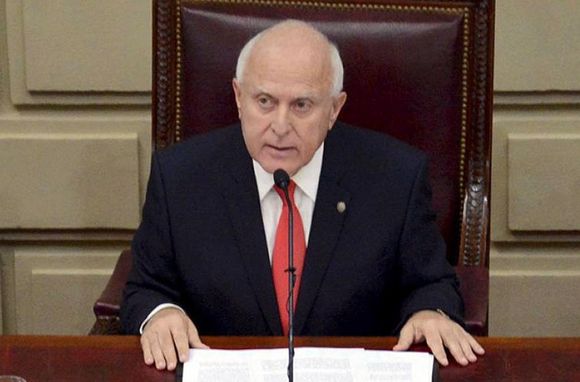 Lifschitz convocó a la Cámara de Diputados para el miércoles 25