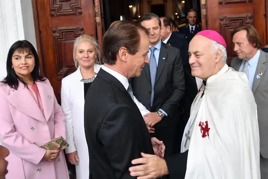 Bordet instó a guiarse por el espíritu de patriotismo y abnegación para gobernar