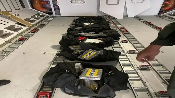 SE LLEVÓ GUILLADO 124 PANELAS: sargento de la GNB que incautó alijo, se desapareció con la droga