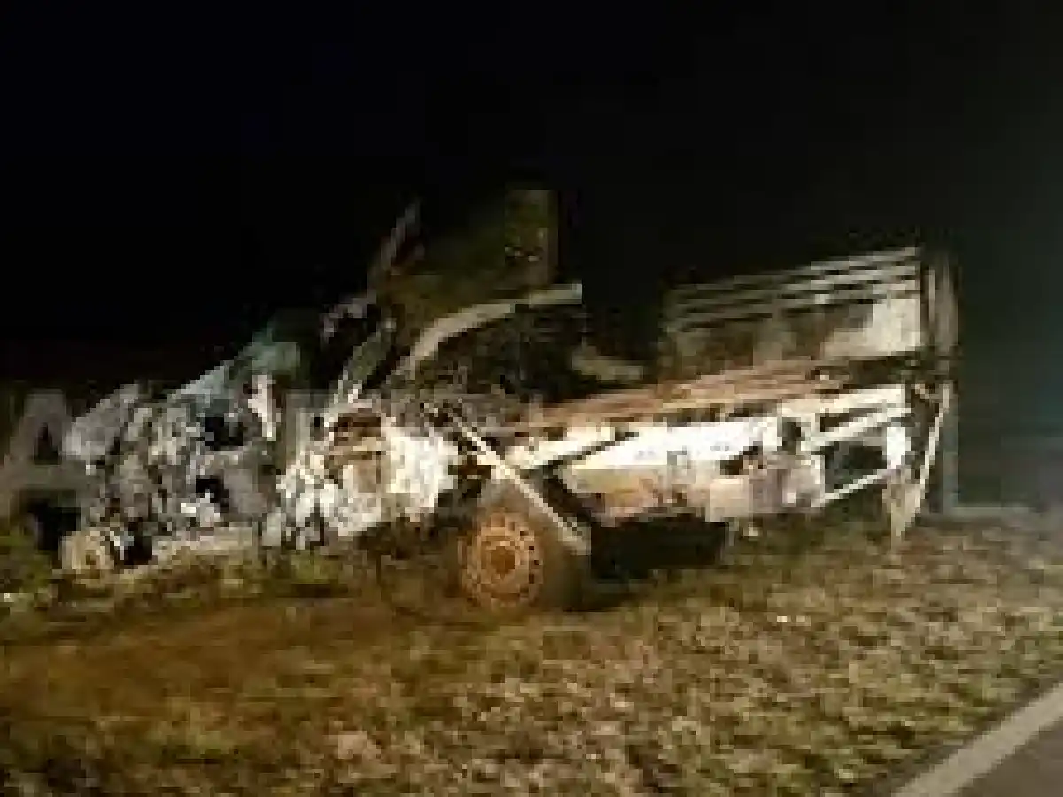 Murió un brasileño al chocar su 4x4 contra un colectivo