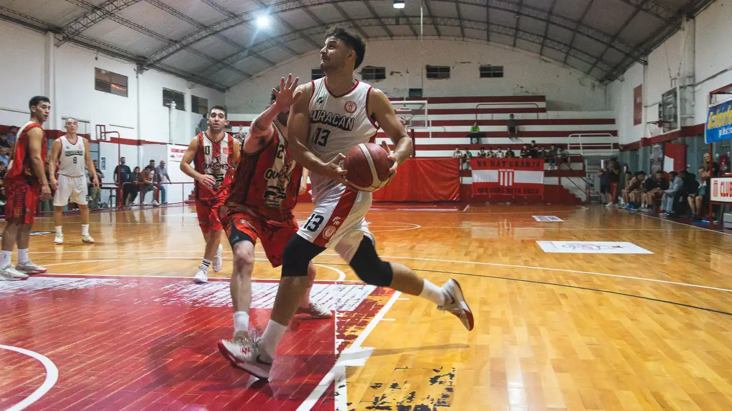 Huracán cosechó un gran triunfo sobre Quilmes de Tres Arroyos. Imagen gentileza: Nahuel La Grutta