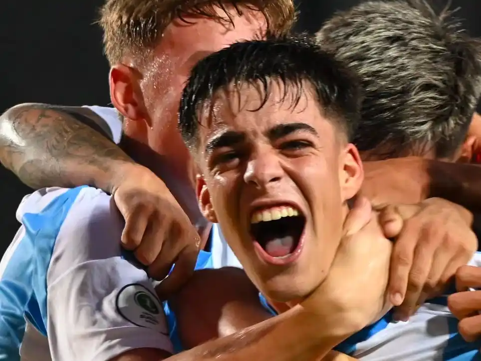 Rodriguez gritando el gol agónico frente a Bolivia